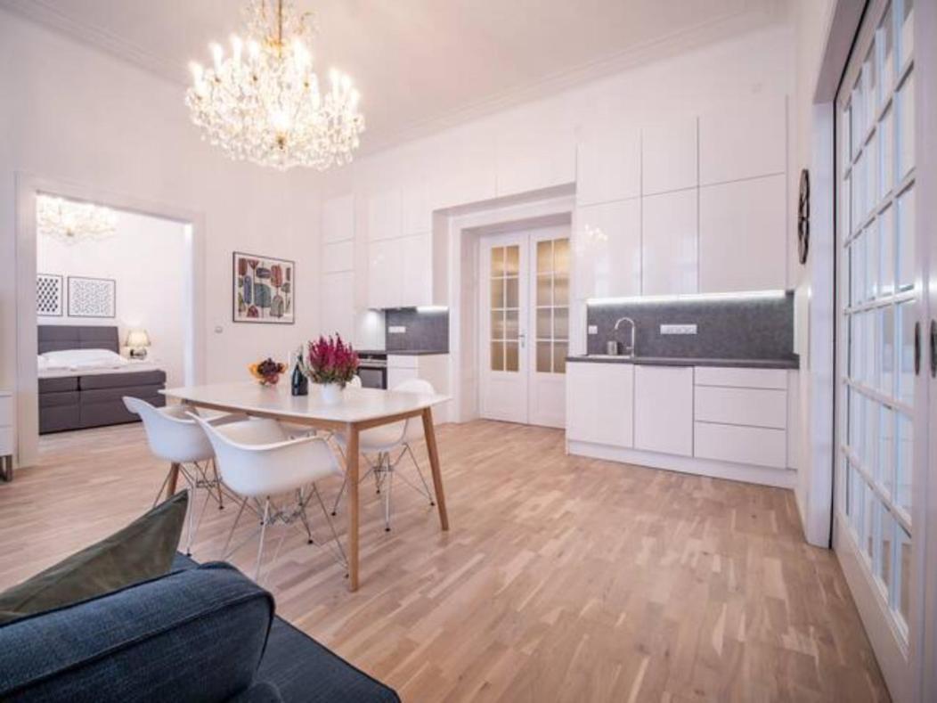 Lejlighed Class In Old Town 2 Bedrooms